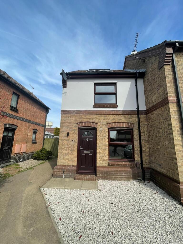 Main image of property: Finisterre Rise, Caister-on-Sea, GREAT YARMOUTH