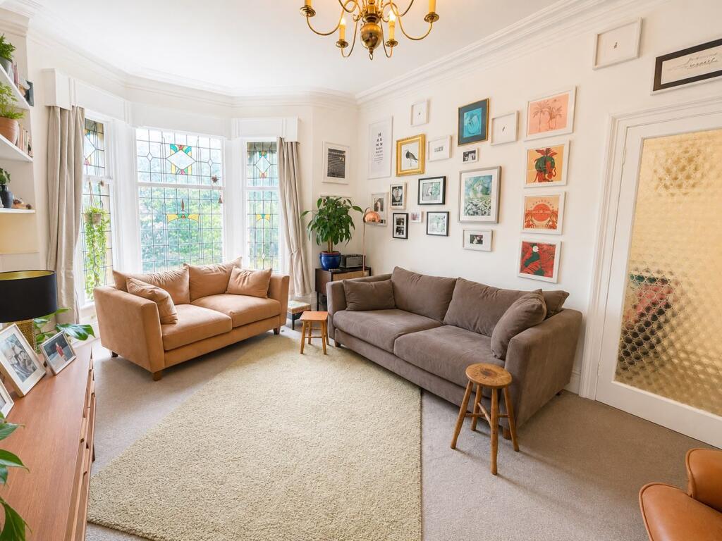 House in Bradford - View 3