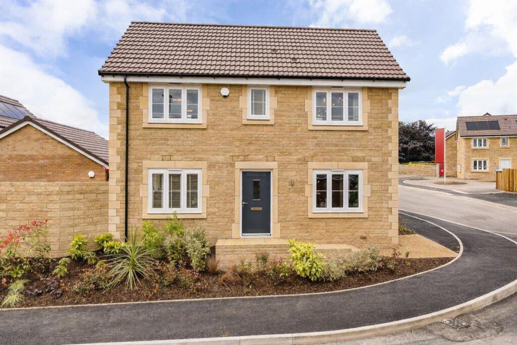 Main image of property: Keyford On The Green, Frome