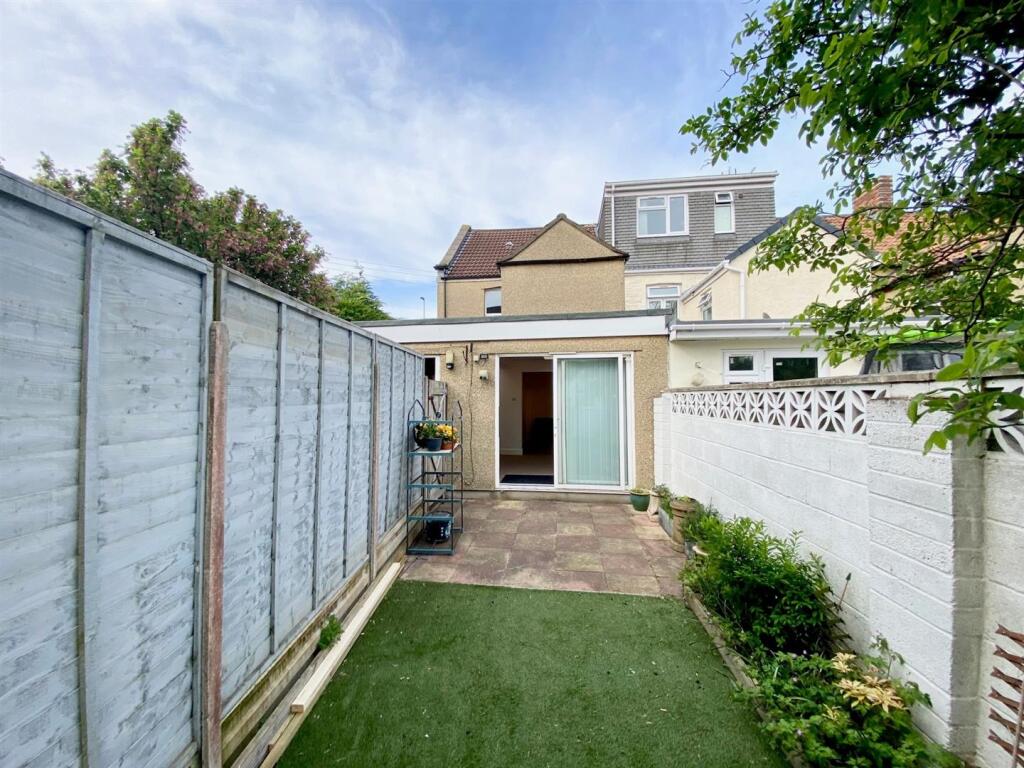 Main image of property: High Street, Kingswood, Bristol