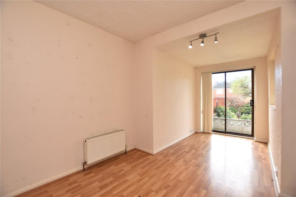 House in Leeds, West Yorkshire - View 4
