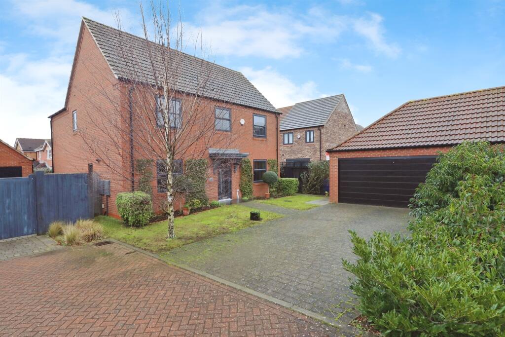 Main image of property: Rectors Gate, Retford