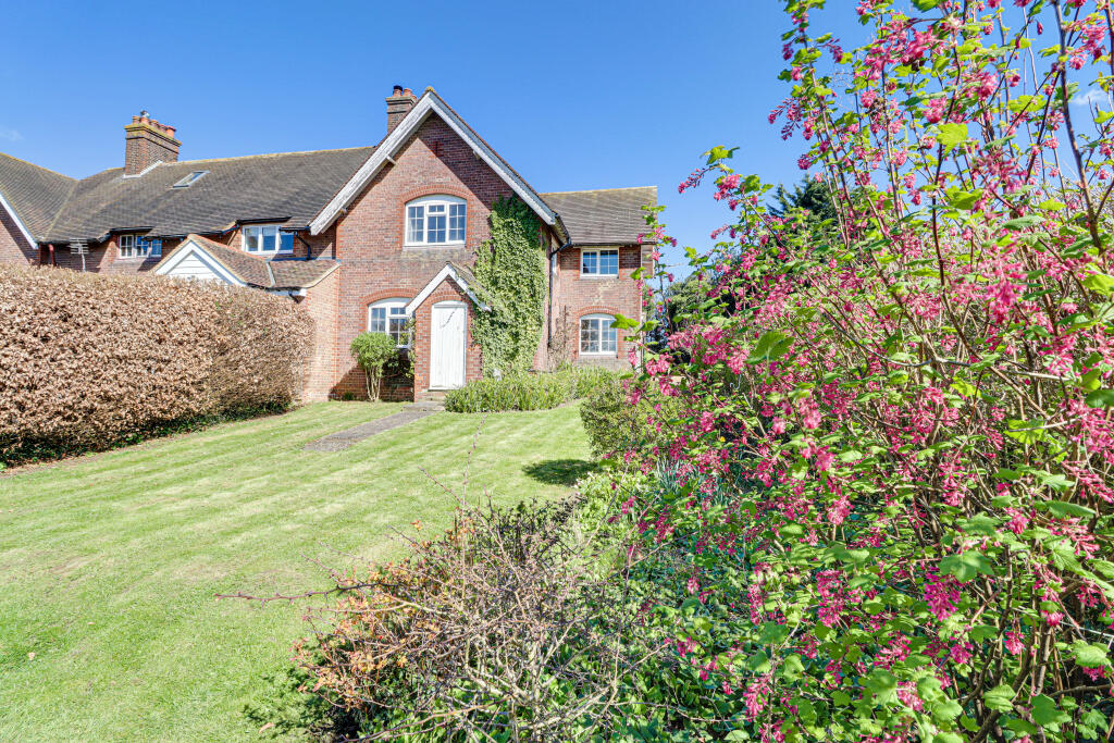 Additional image 16 of New Fiddlers Hill, Harpenden, AL5