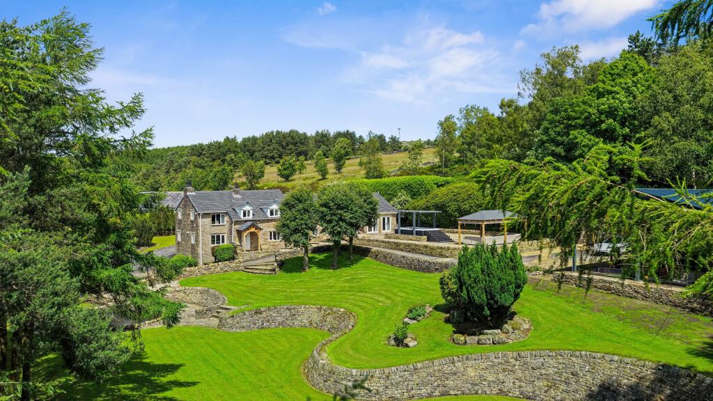 Main image of property: Runge Farm, Buckstones Road, Oldham