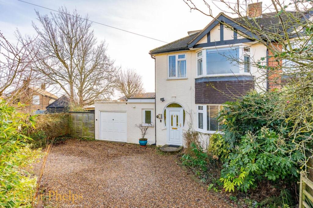 Main image of property: Fanshawe Crescent, Ware - Chain Free