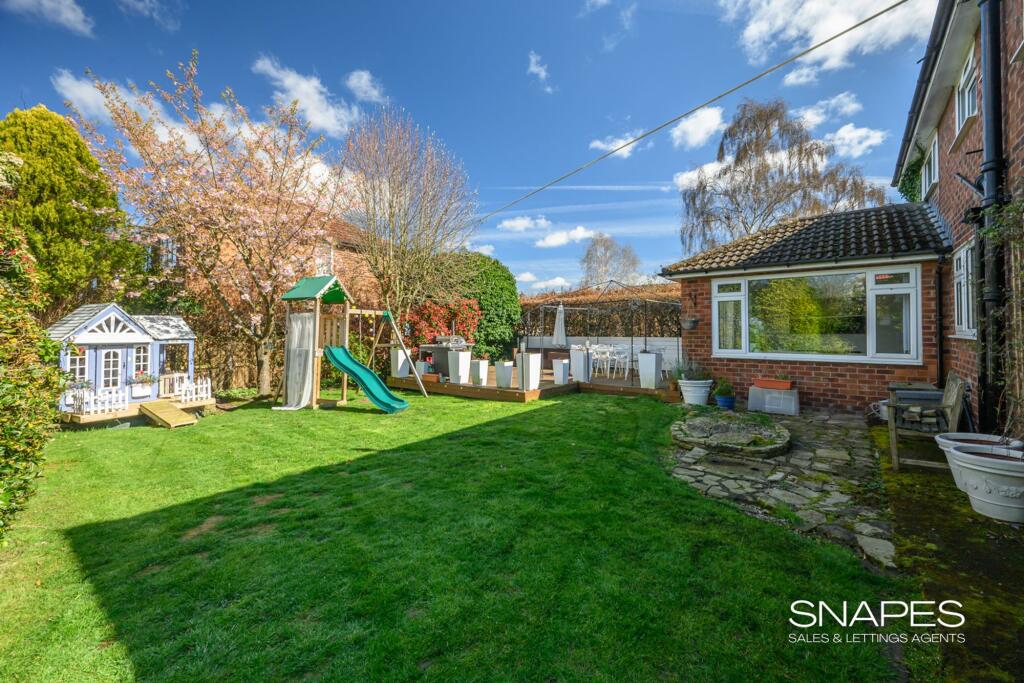 Meadway, Bramhall, SK7 photo 3