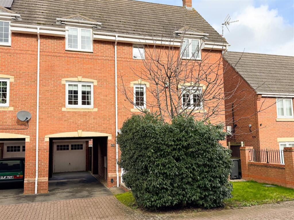 Main image of property: Foxglove Road, Desborough, Kettering