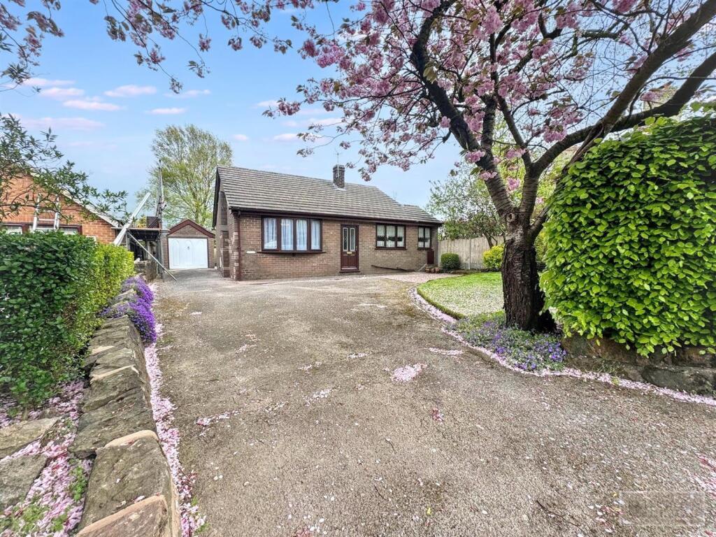 2-bed detached on Werrington, £260,000