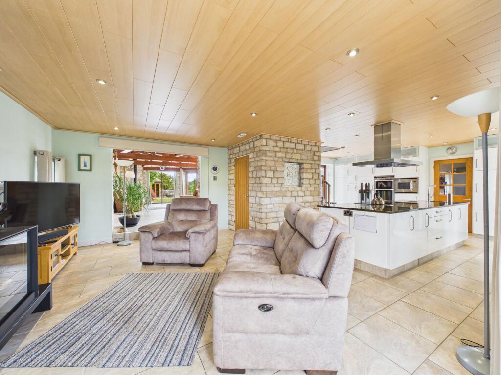 House in York, Wilton - View 4