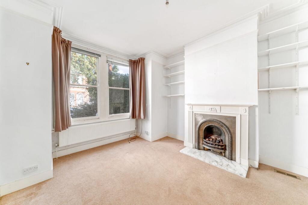 House in London - View 2