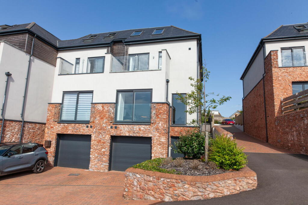 4-bed terraced on 5, Redcroft, Stoke Fleming, £695,000