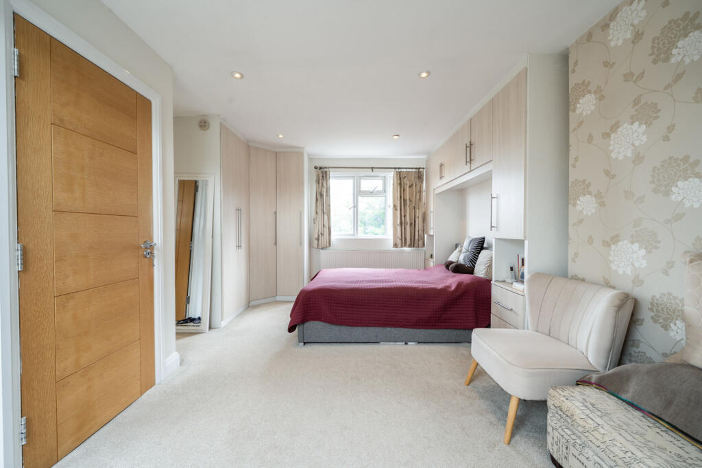 House in London - More