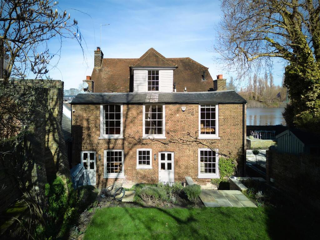Thames Bank, Mortlake, SW14 photo 2