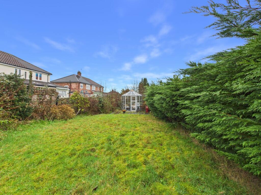 Lyndor Road, Woolton, Liverpool. photo 4