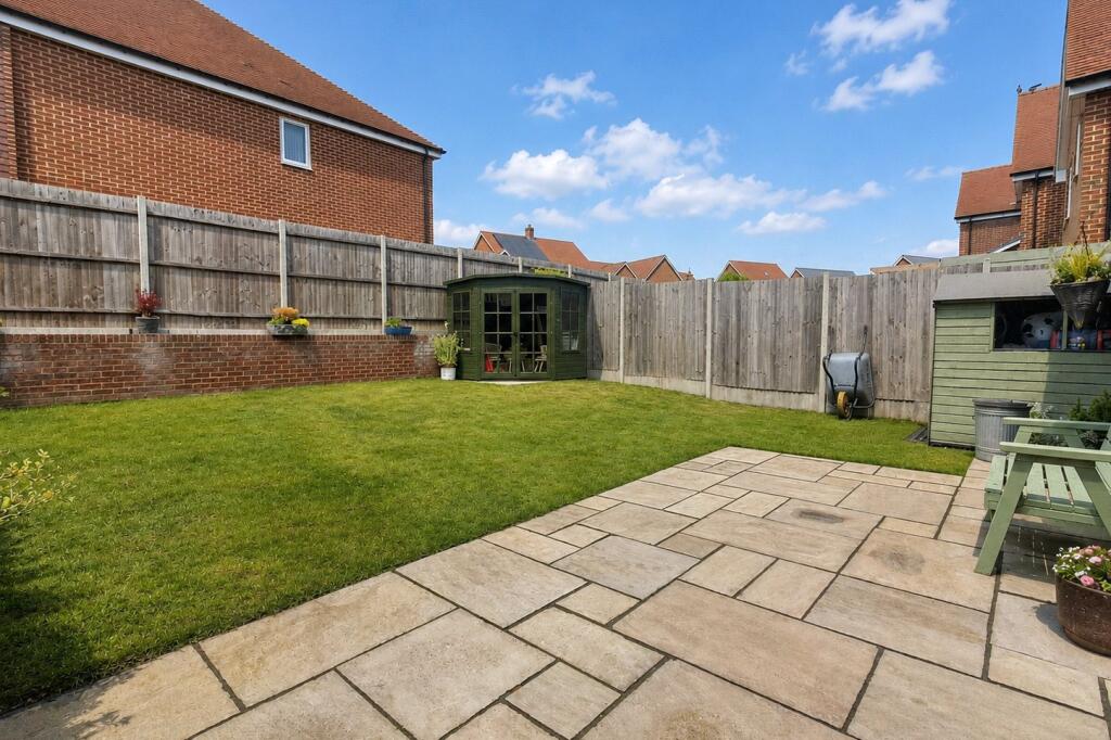 House in Canterbury, Littlebourne - View 2