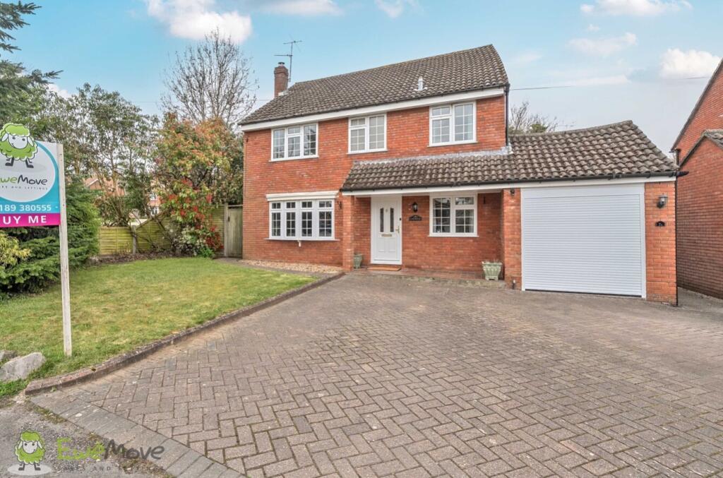 Main image of property: Manse Lane, Tadley, Hampshire, RG26