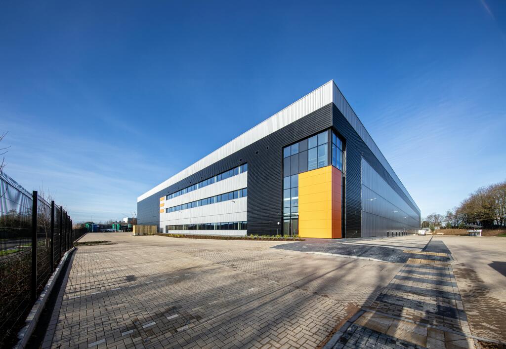 wwwandrewhendrycom6extended sky.jpg