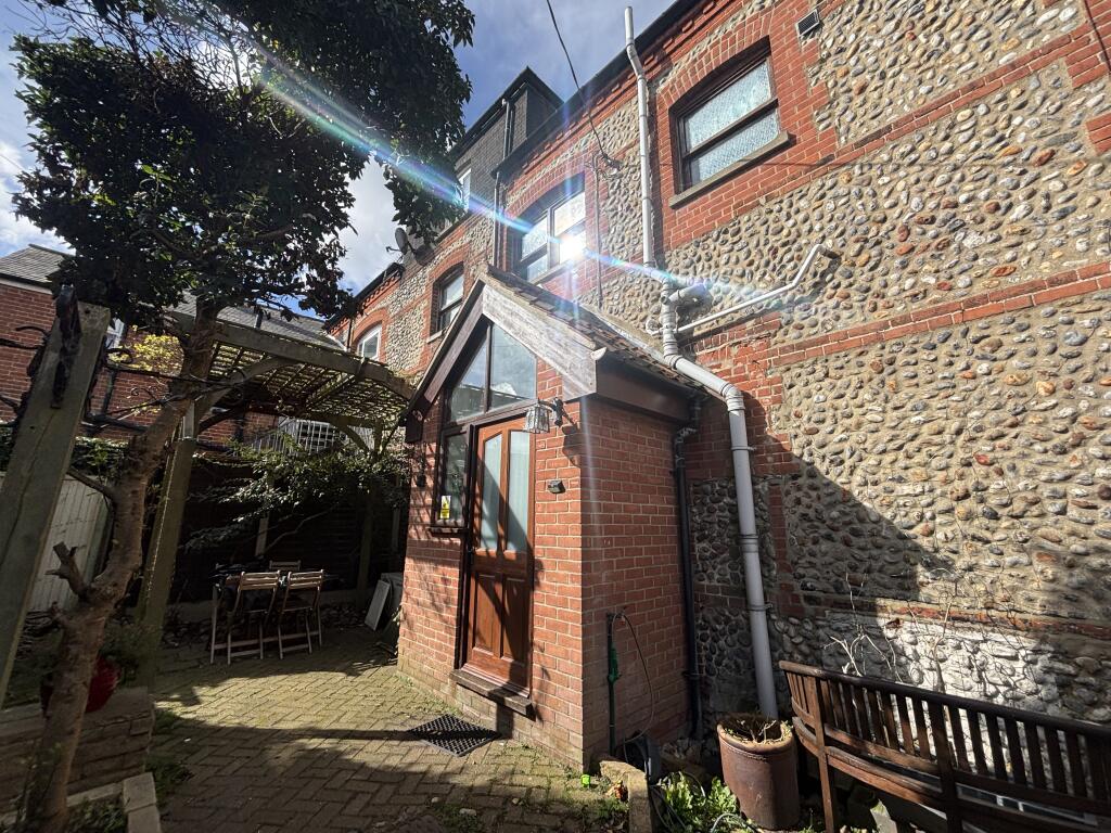 Main image of property: High Street, Mundesley, NORWICH