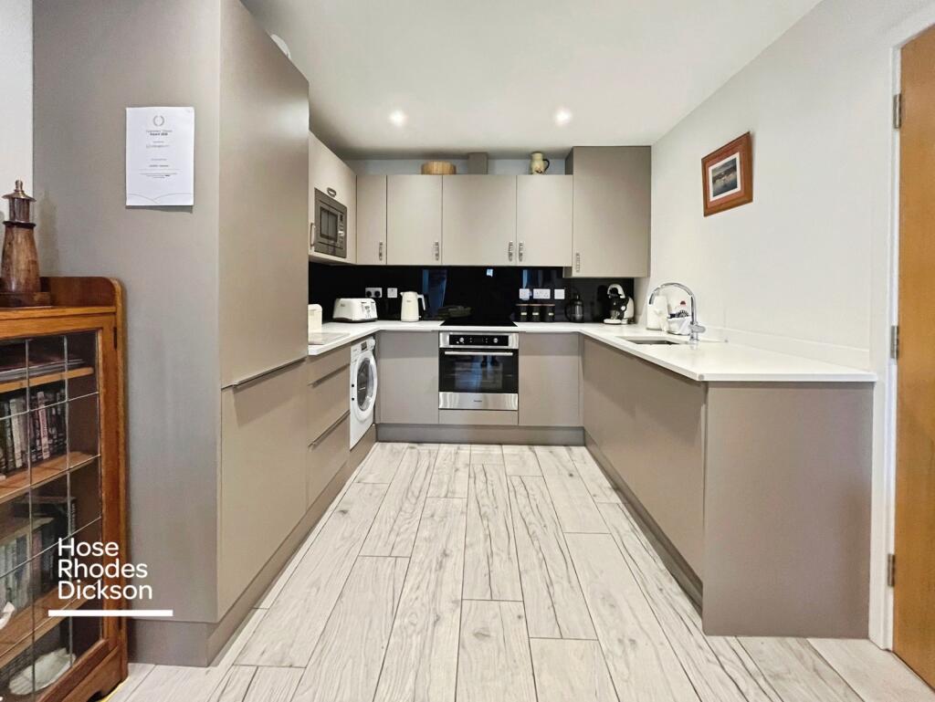 Apartment in Sandown, Isle of Wight - View 3