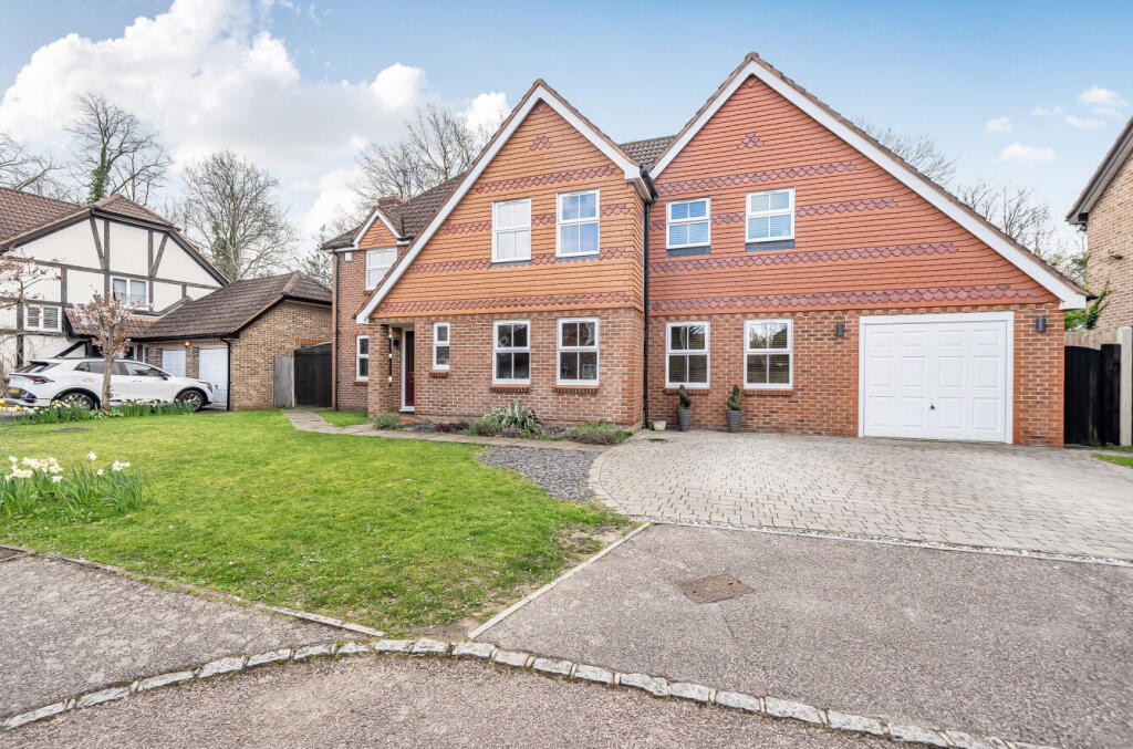 Main image of property: Bedfordshire Down, Warfield, Bracknell, Berkshire, RG42