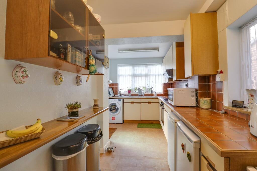 House in Southampton - View 4