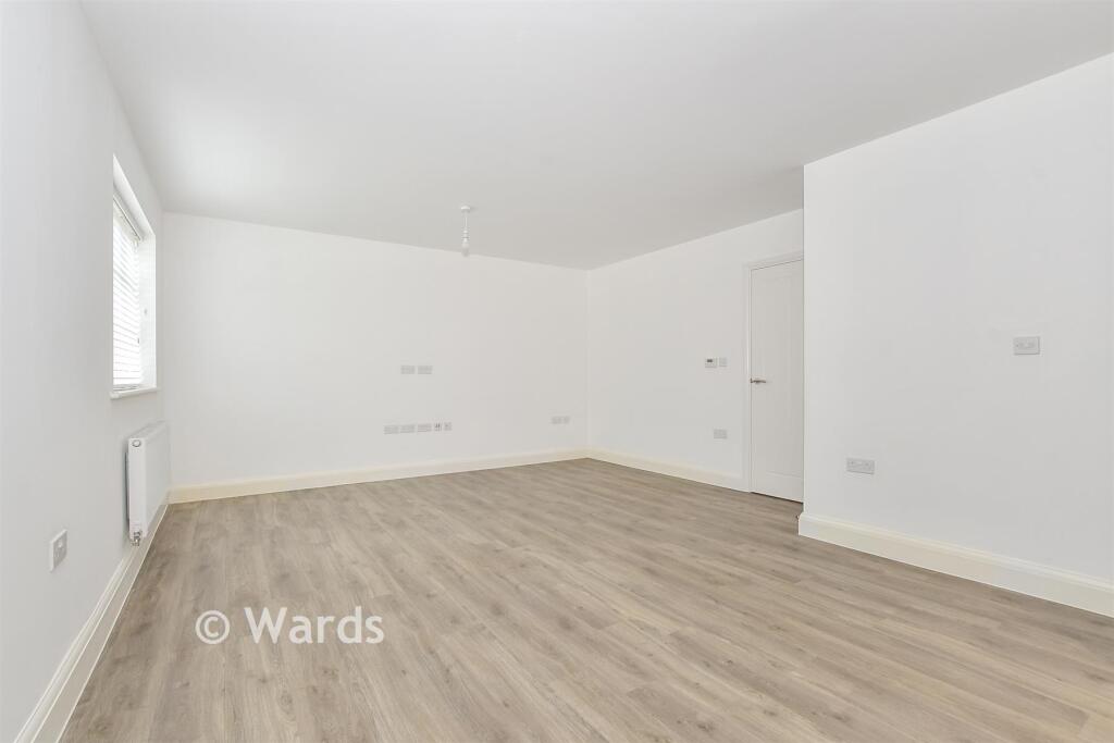 Apartment in Tonbridge - View 5