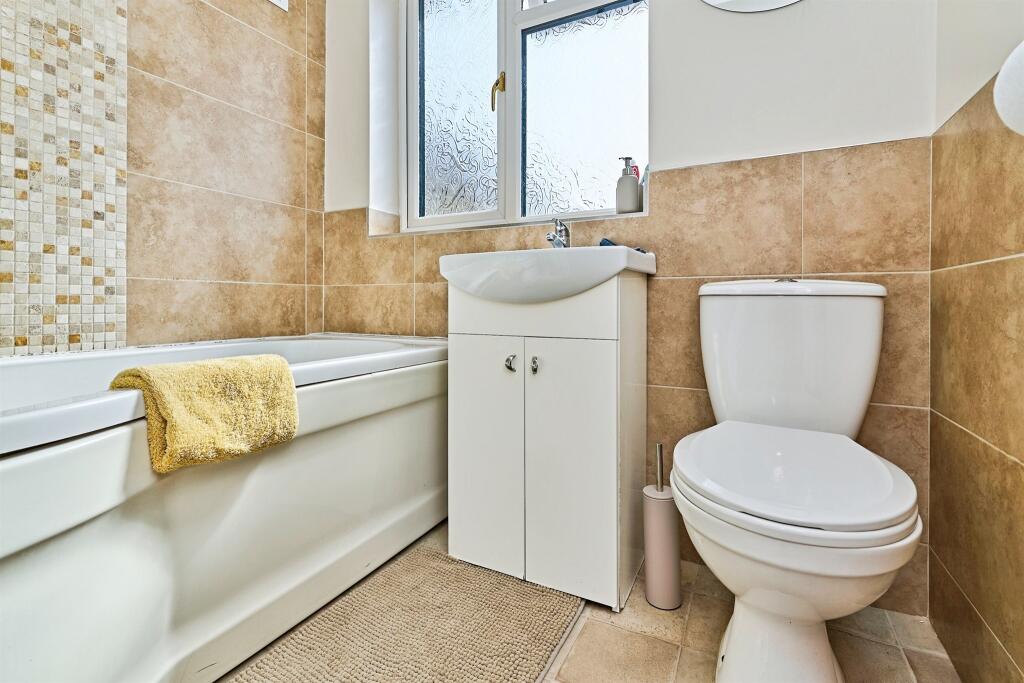 House in Sandwell, West Midlands - View 5
