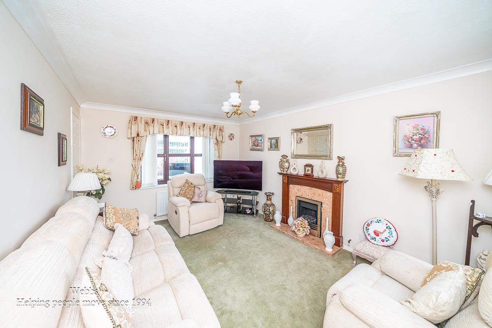 House in Walsall, Leighswood - View 4