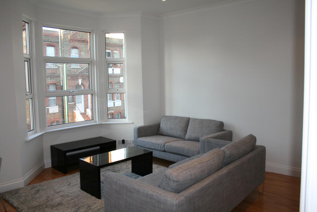 Apartment in London - View 2