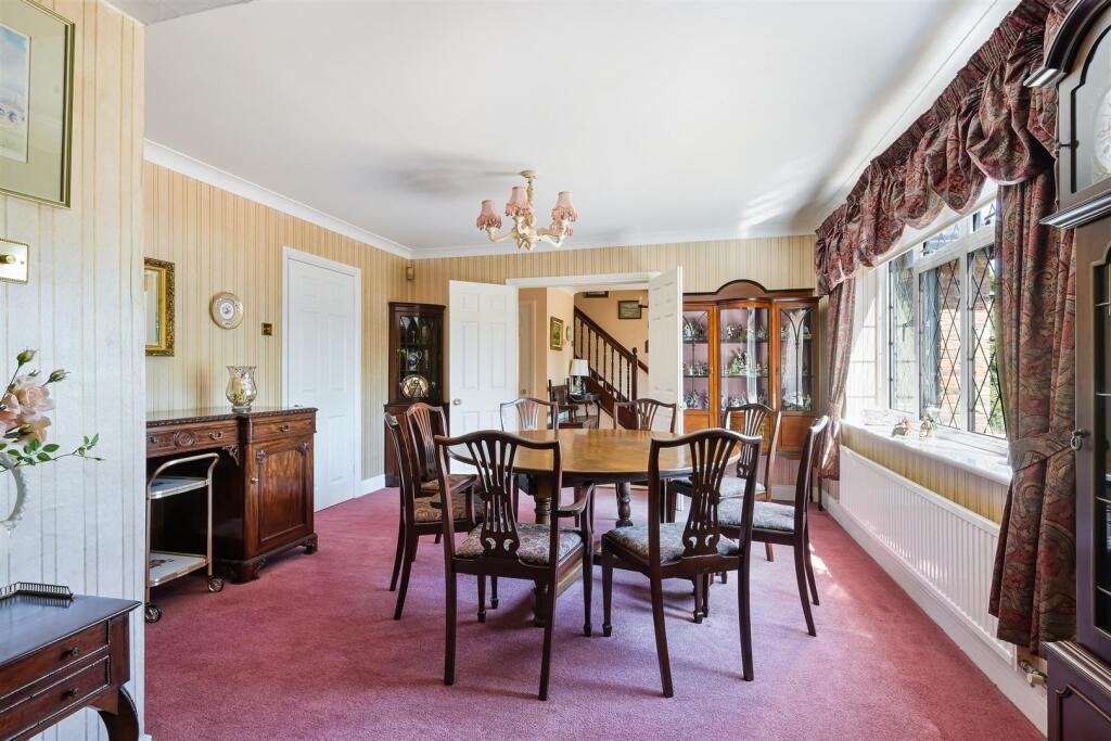 House in Coulsdon, London Borough of Croydon - More