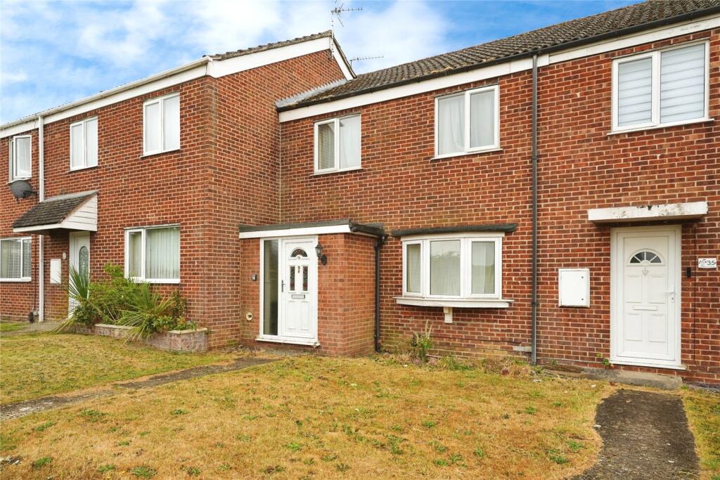 Main image of property: Saffron Close, Gloucester, Gloucestershire, GL4
