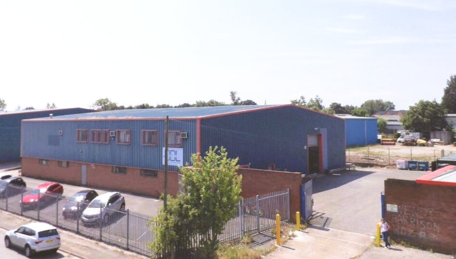 Roscliffe brochure photo v2.png