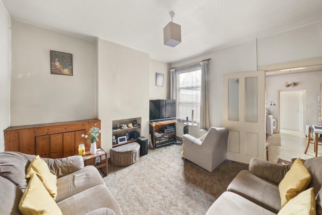 Studley Grange Road, Hanwell, W7 photo 2