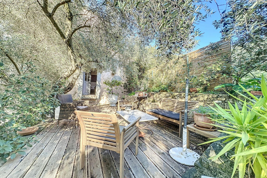 Main image of property: Provence-Alps-Cote d`Azur, Var, Grimaud