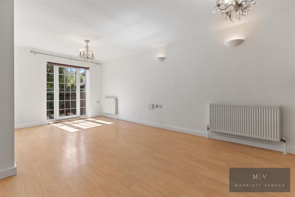 Apartment in Croydon, Addiscombe - View 3