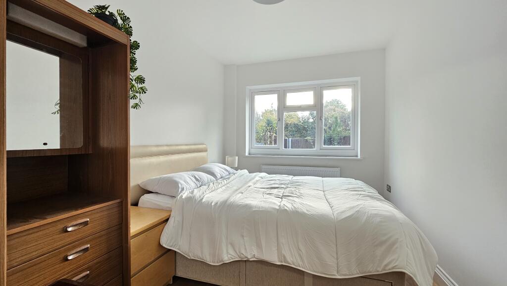 Main image of property: Arran Close, Erith, DA8