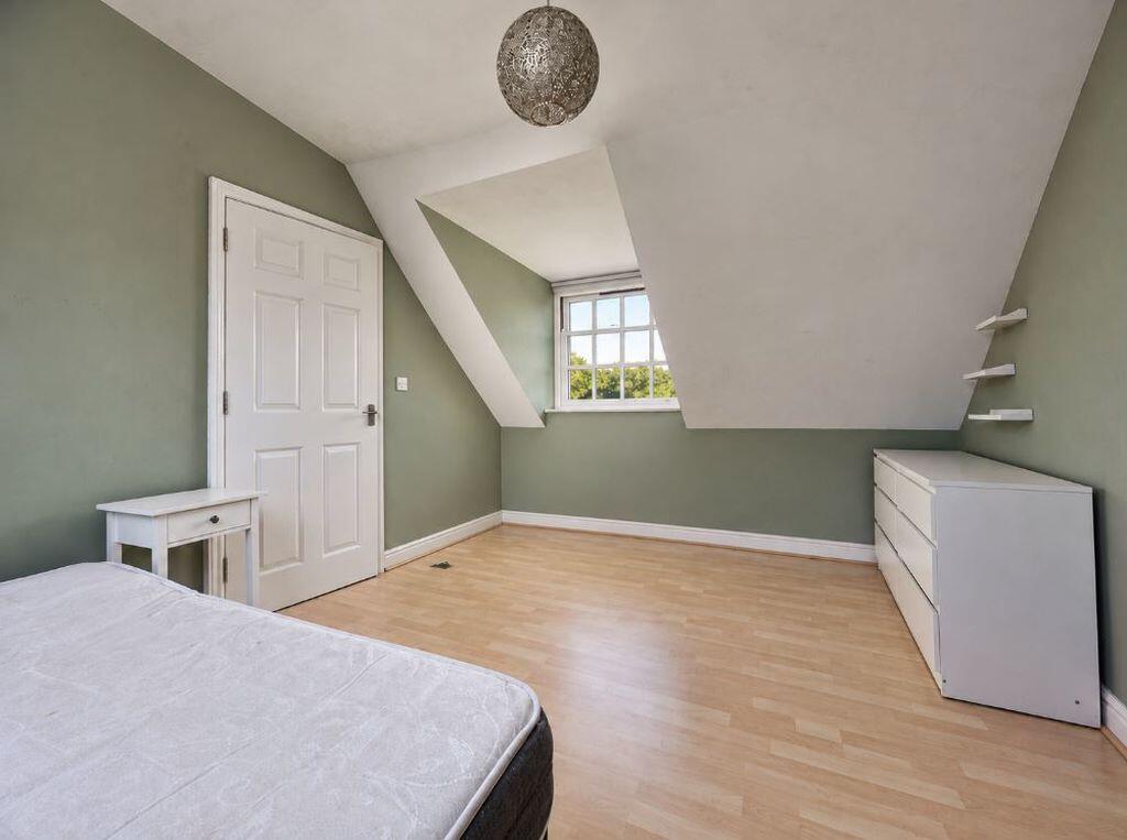 Apartment in Worcester, Worcestershire - More