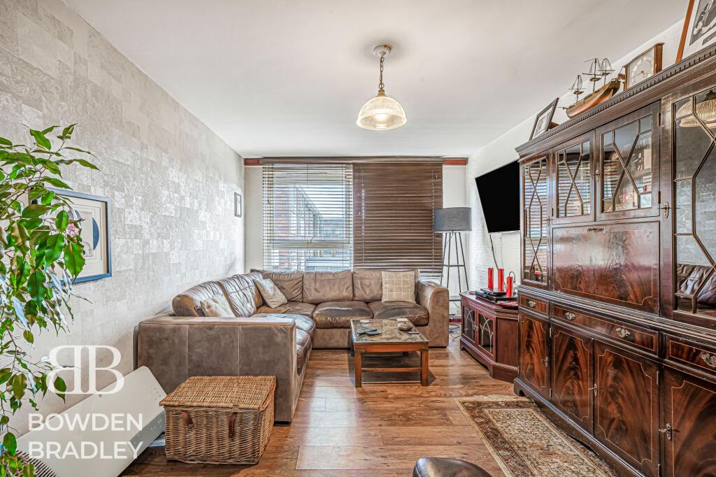 Main image of property: Henrys Walk, Hainault, IG6