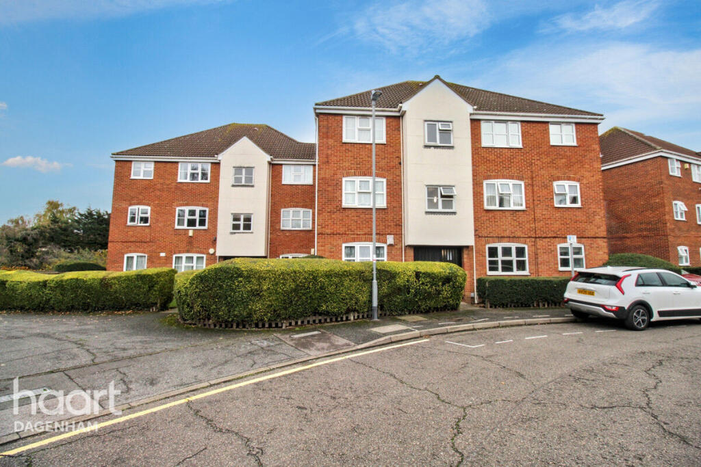Main image of property: Butteridges Close, DAGENHAM