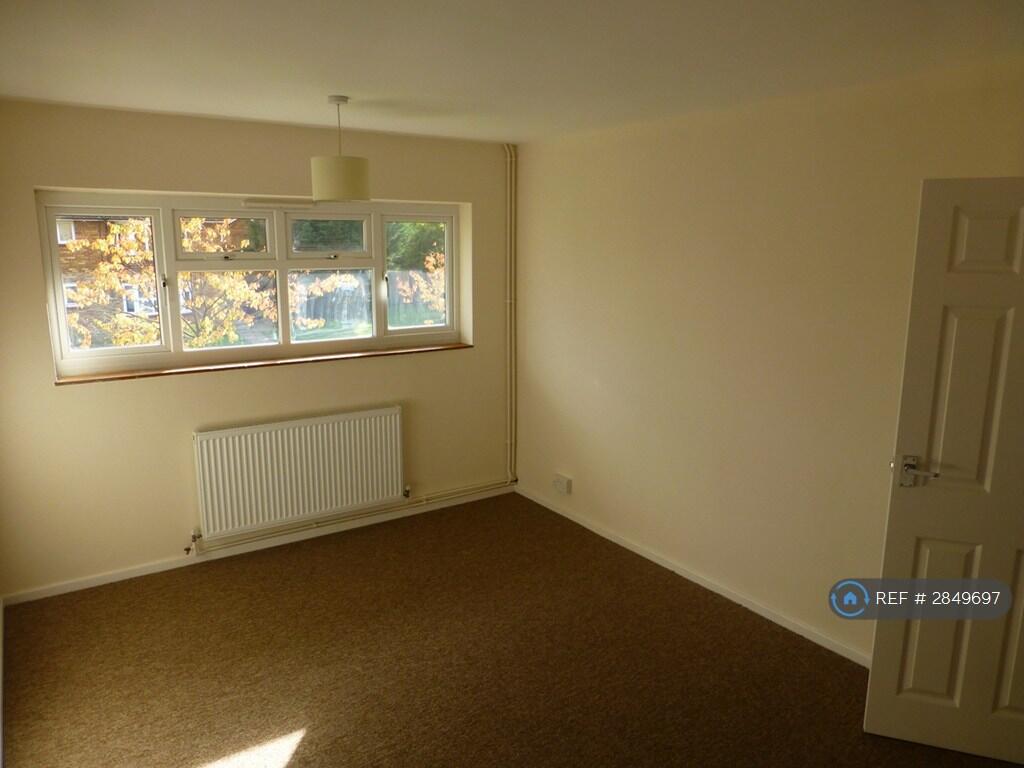 Additional image 4 of Hampden Place, St Albans, AL2
