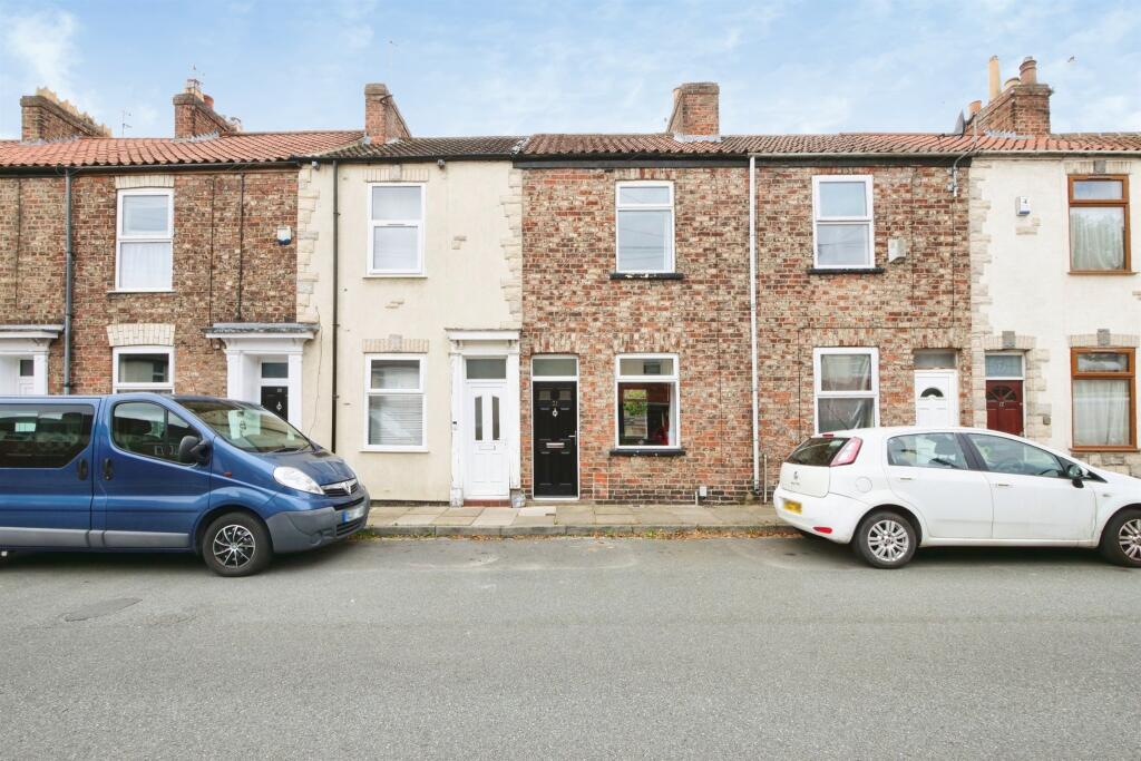 Main image of property: Field View, York