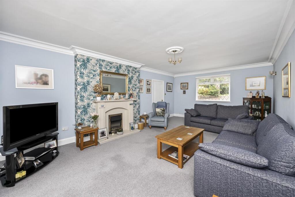 House in Brighton - View 3