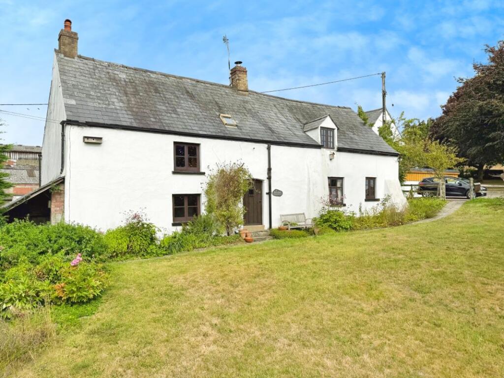 Main image of property: Beech Tree Farmhouse, Glascoed, Pontypool, Gwent, NP4 0TX
