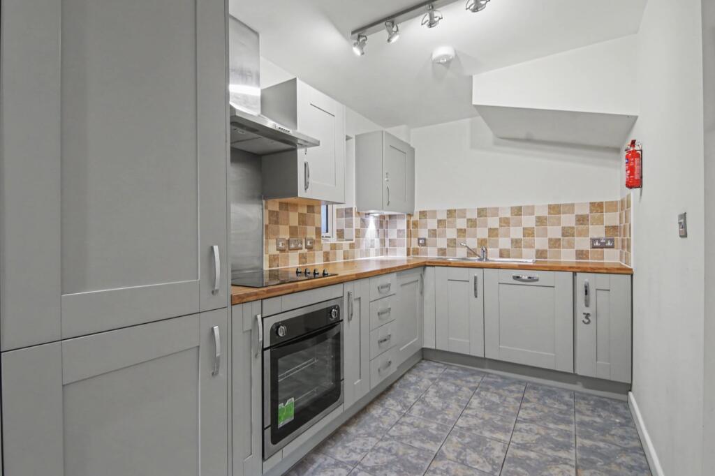 Apartment in Coventry, Earlsdon