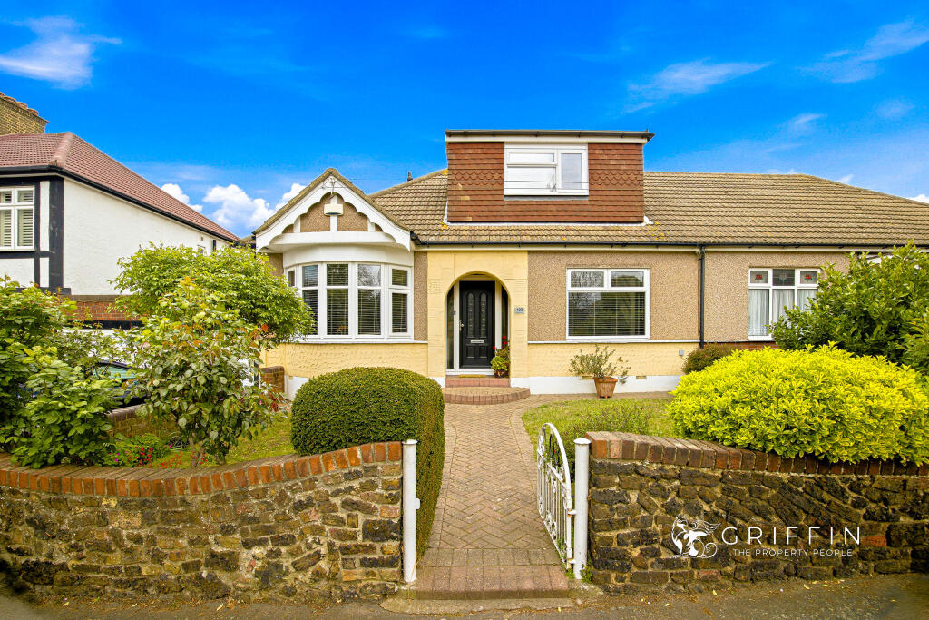 Main image of property: Chadwell Road, Grays, RM17