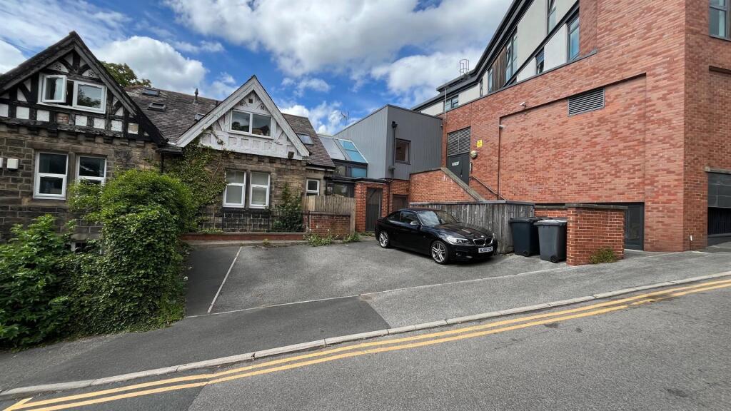 Main image of property: Gordon View, Leeds