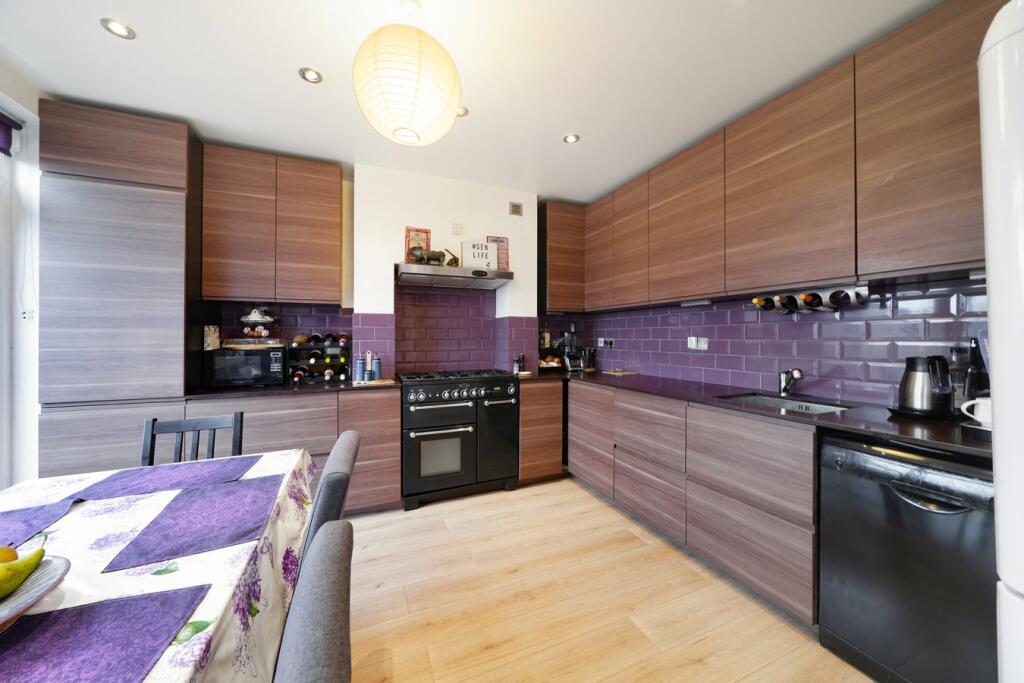 Main image of property: Cairnfield Avenue, London, NW2