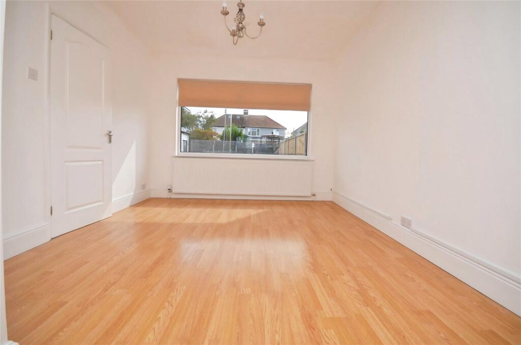 House in Romford - View 3