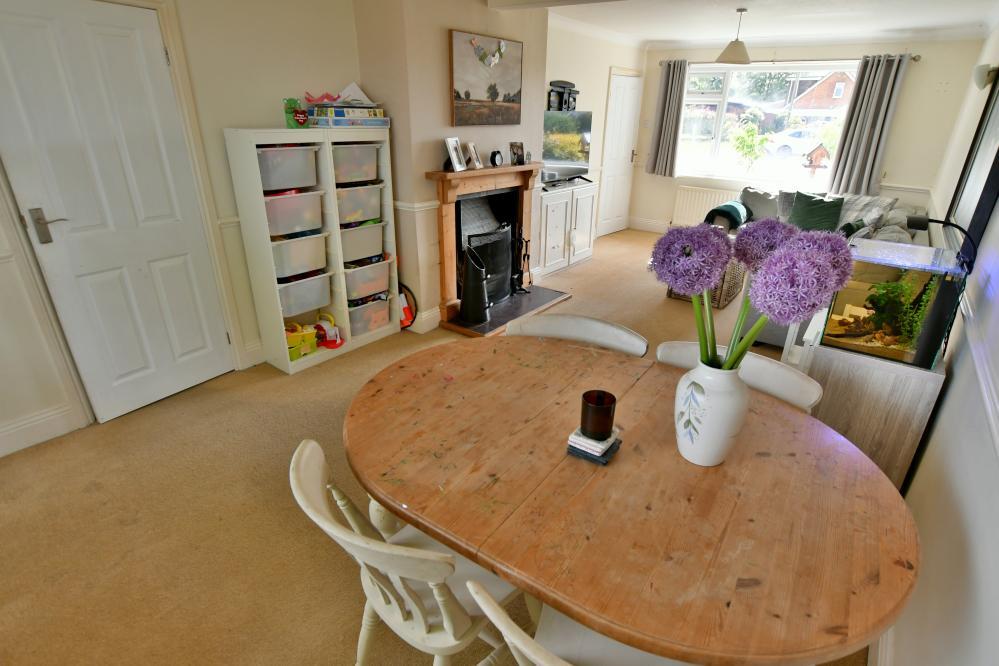 Four Wells Road, Colehill, BH21 7BA - View 3