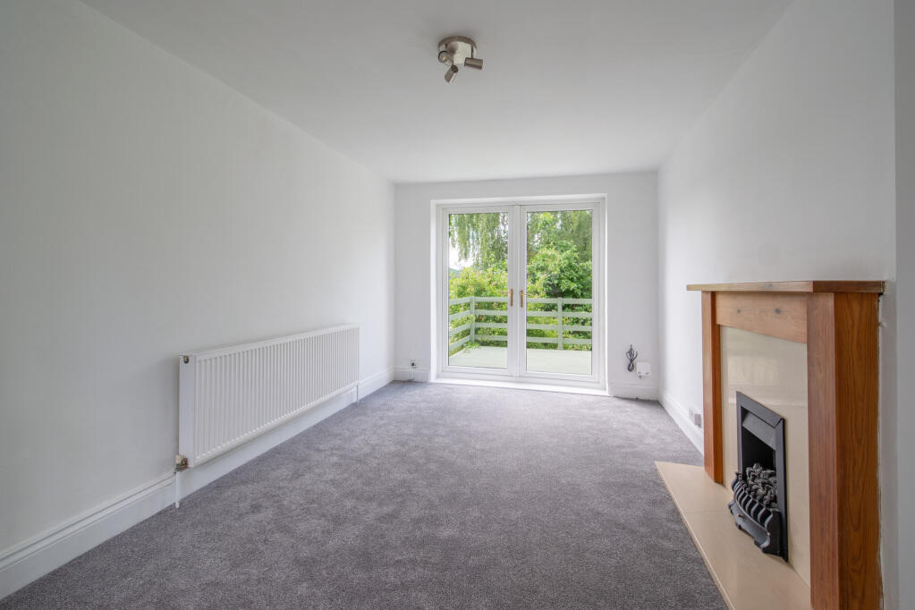 House in Bingley, Ferncliffe - View 6